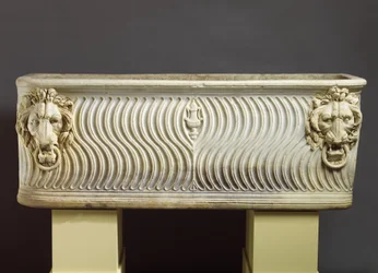 Marmeren Strigilated Sarcofaag