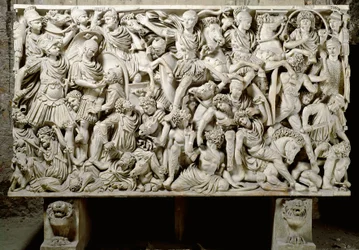 Romeinse kunst: sarcofaag Ludovisi met gevechtsscène tussen de Romeinen en de barbaren - 3e eeuw na Chr., Dim. 153x273 cm - Rome, Museo Nazionale Romano - Ostiliano, zoon van keizer Decius (201-51 na Chr.) omringd door cavalerie, van de Slag tussen Romeine