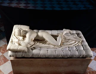 Slapende Hermafrodiet, kopie naar een origineel uit de 2e eeuw v.Chr., uit de Thermen van Diocletianus, Rome