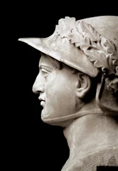 Buste van Pyrrhus I (of Pyrrhos), koning van Epirus van 306 tot 272 v.Chr. Uit Herculaneum. Naar een origineel uit 290 v.Chr. Napels, Museo Archeologico Nazionale