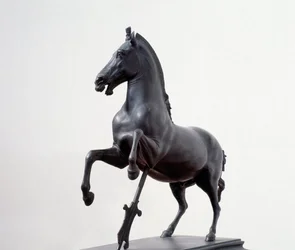 Galopperend paard (Bronzen sculptuur naar een Grieks origineel uit de 4e eeuw v.Chr.)