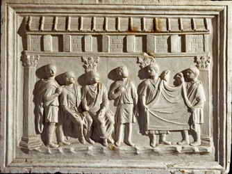 Romeinse kunst: laag reliëf gietvorm die een stof en wandtapijten voorstelt. Van een origineel uit de 2e eeuw n.Chr. Rome, Museo della Civilta Romana