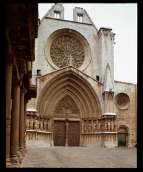 Romaans en gotische kunst: gevel van de kathedraal Sainte Thecle in Tarragona