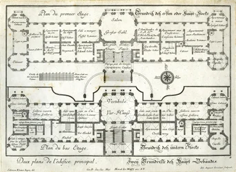 Plattegrond van de begane grond en de hoofdverdieping van het bovenste kasteel