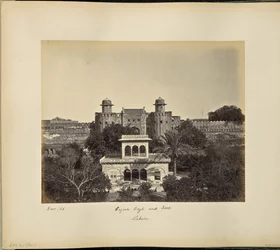 Lahore; Huzoori Bagh en Fort