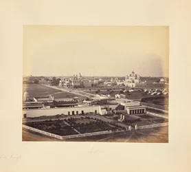 Lucknow; Chutter Manzil enz. Algemeen gezicht