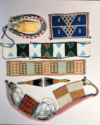Collectie van Zulu-kralenartefacten