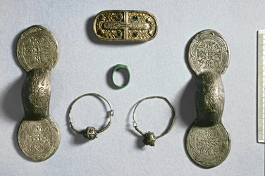 Sieraden uit Camon, Amiens, Somme, Karolingisch, 7e-10e eeuw
