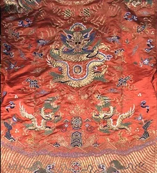 Chinese drakenjas (geborduurde terracotta zijde)