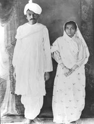 Kasturba (1869-1944) en Mahatma Gandhi (1869-1948)