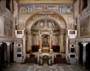 Interieur van de Basiliek