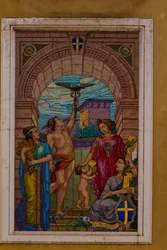 Mozaïek op de gevel van een gebouw in Corso Emanuele II, naast Banca Agricola Mantovana, Mantua (UNESCO Werelderfgoedlijst, 2008), Lombardije, Italië