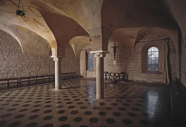Zicht op de kapittelzaal van de kerk van Sint Vincent en Sint Anasthasus, abdij van de drie fonteinen