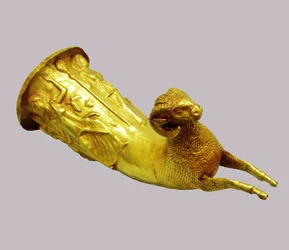 Rhyton Drinkhoorn, 5e-4e eeuw v.Chr.