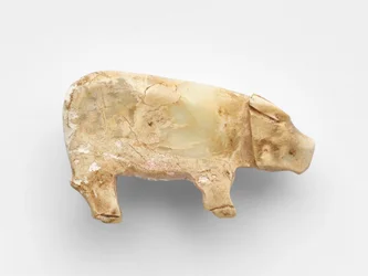 Hanger in de vorm van een waterbuffel, c.1100-1000 v.Chr.