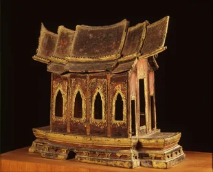 Model van een tempel uit de Ayutthaya-periode (verguld hout)