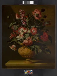 Een vaas met bloemen, voor 1710