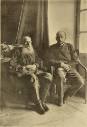 Russische auteur Leo Tolstoy met zijn zoon Leo, Rusland, 1899