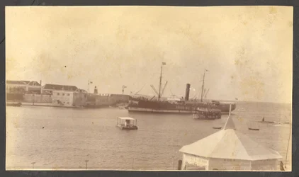 Foto door Soublette et Fils, gepubliceerd circa 1900-1920