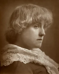 Mary Eastlake, Britse actrice, 1883