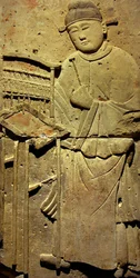 Stele met een muzikant (terracotta)