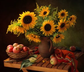 Herfstzonnebloemen en appels