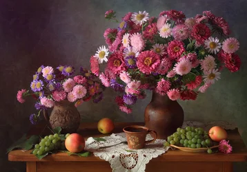 Herfstbloemen en -vruchten