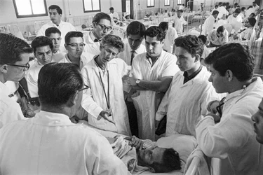 Dokter op ziekenhuisschip SS Hope