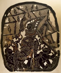 Scène uit het Nang Yai-schaduwpoppen-theater met Virunjambang, legergeneraal van Dasakantha, gesneden leren paneel, Thailand, Thaise beschaving