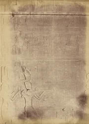 Close-up van hiërogliefeninscripties (waarschijnlijk van de tempel van Edfu)