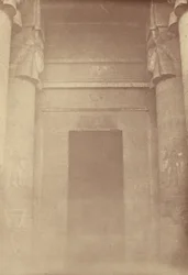 De Binnenste Ingang van de Tempel van Denderah