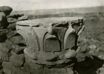 Kapiteel in de tombe van Seih 
