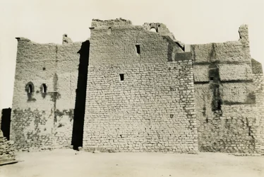 Klooster van St Simeon, Aswan, Egypte, foto door Ugo Monneret de Villard