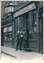 Een Chinese winkel, Limehouse, Londen, ca. 1900
