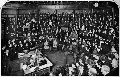Een lezing aan de Royal Institution, Londen, ca. 1903