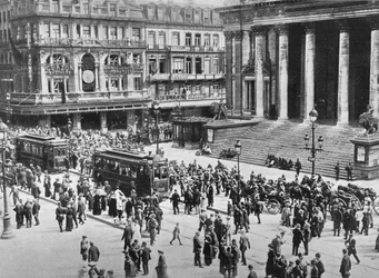 Een uitzicht op de Beurs tijdens de passage van de Duitse troepen, 1914