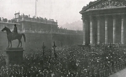 Toetreding van Koning George V