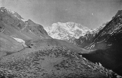 Aconcagua, nabij de weg van Santiago naar Mendoza, 1911