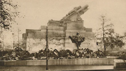 Een toevoeging aan Londens monumenten: Het Royal Regiment of Artillery Memorial, ca. 1935