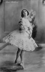 Anna Pavlova, Russische ballerina