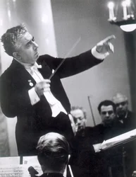 Aram Chatsjatoerjan, Sovjet-Armeense componist, 1960s