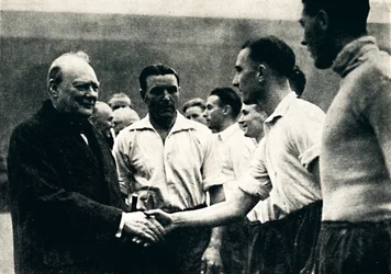 Voetbalwedstrijd op Wembley - Engeland v. Schotland, 4 oktober 1941, 1945