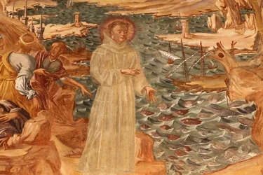 Basiliek van Santa Caterina, Galatina, Apulië Fresco in het klooster: Sint Antonius predikt tot de vissen Geschilderd door BrJoseph van Gravina in 1696, Galatina, Italië