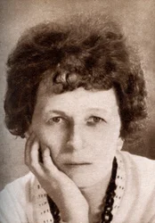 Beulah Marie Dix, Amerikaanse scenarioschrijfster, 1933