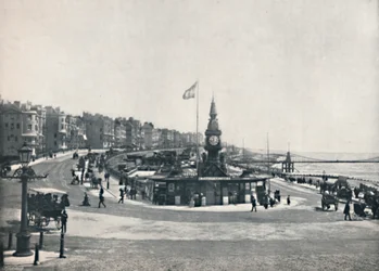 Brighton - Ingang van het Aquarium, met de Kettingpier, 1895