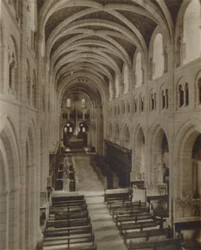 Interieur van de Buckfast Abbey Church, eind 19e-begin 20e eeuw