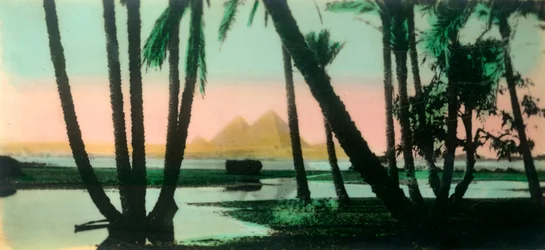 Caïro: Overstroming van de Gizeh-piramides, c1918-c1939