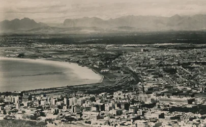 Kaapstad - Tafelbaai met Stellenbosch en Hottentots Holland Bergen, Zuid-Afrika