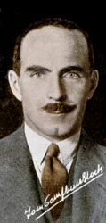 Kapitein Tom Campbell Black 1899-1936, 1935