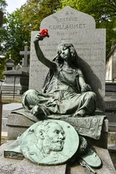 Begraafplaats van Montmartre / Graf van Gustave Guillaumet / Avenue Rachel / PARIJS XVIII / Seine / Ile de France / Frankrijk